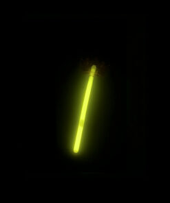 Glow in the dark stick with crown in yellow colour coming in pack of 1